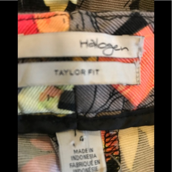 𝅺Halogen Capri Pants - Picture 4 of 5